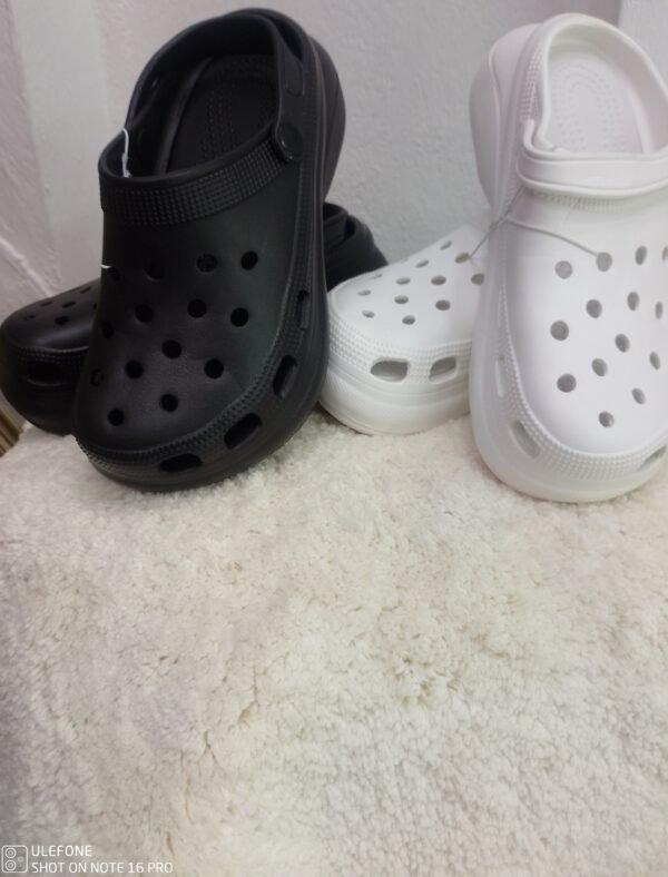 CHANCLETAS COCO Y DE JARDIN IDON