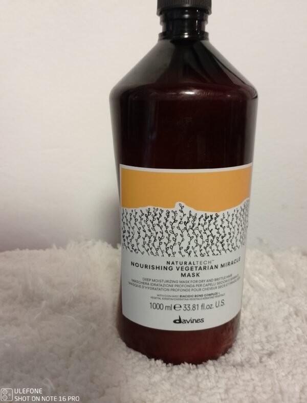 Champú (Davines)Nourisling(anticaspa)1000ml